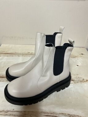 Beige Ankle boots womens 8